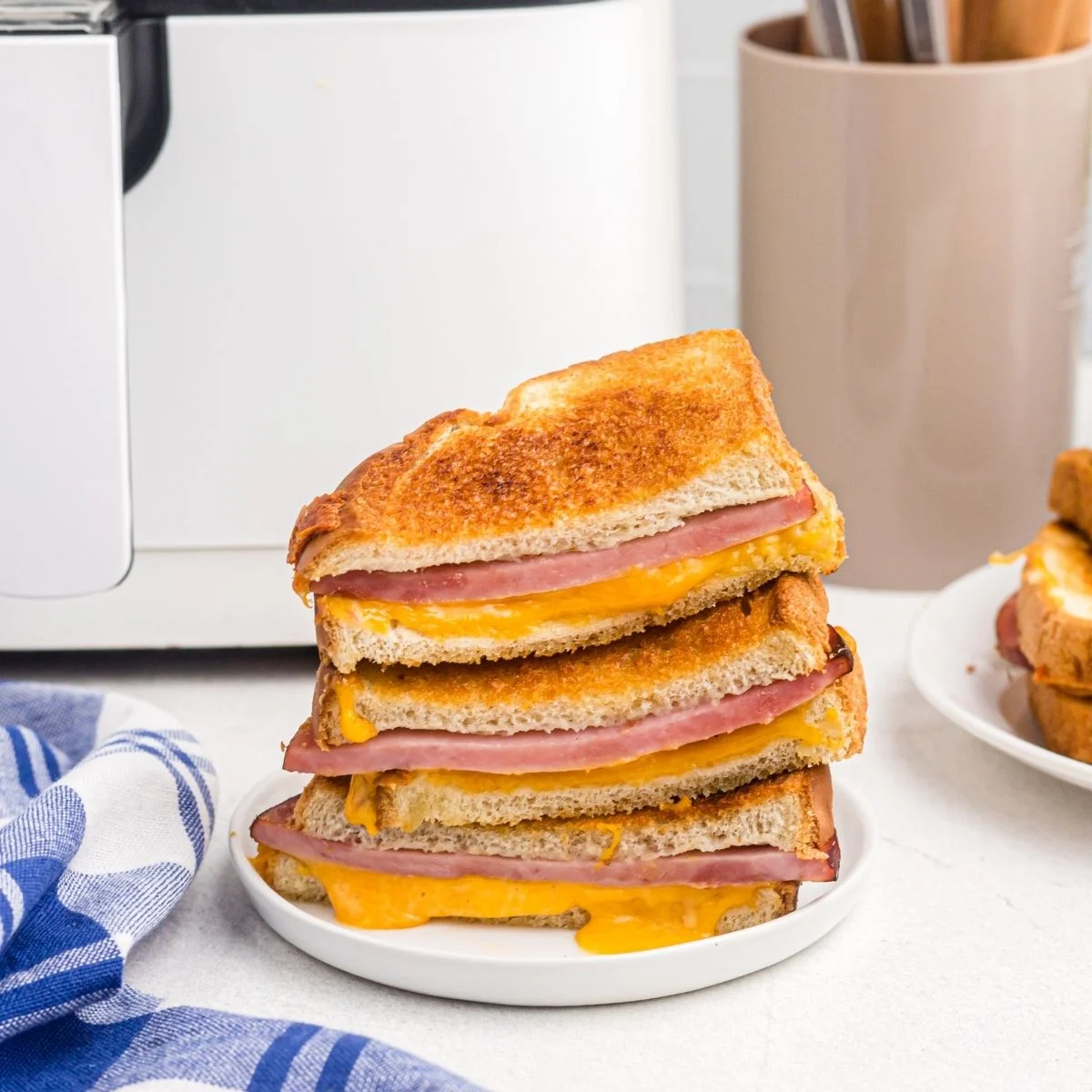 AIR FRYER GRILLED HAM AND CHEESE