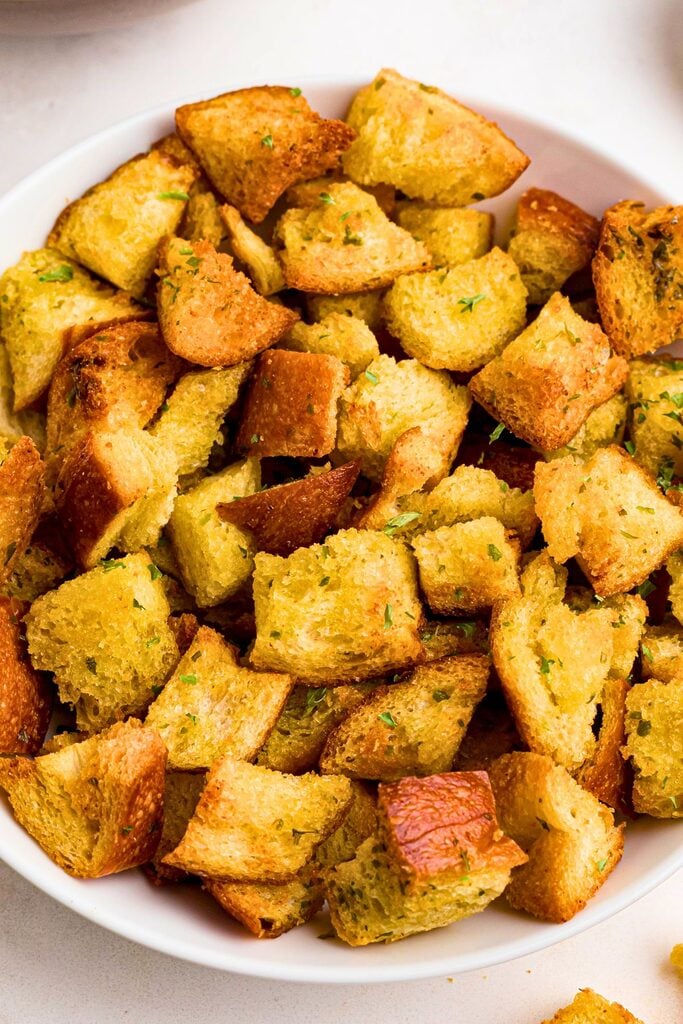 Air Fryer Croutons