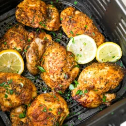 “Easy Air Fryer Boneless Chicken Thighs Recipe for Juicy Flavor”