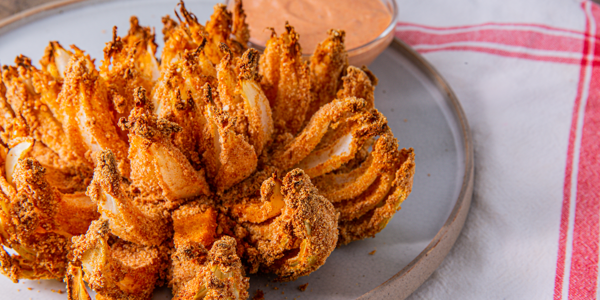 Air fryer blooming onion