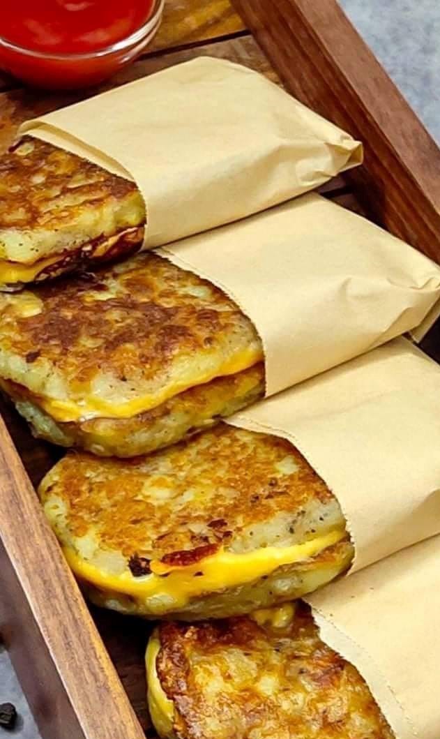 Air Fryer Cheesy Hash Browns: A Perfectly Crispy Breakfast Delight