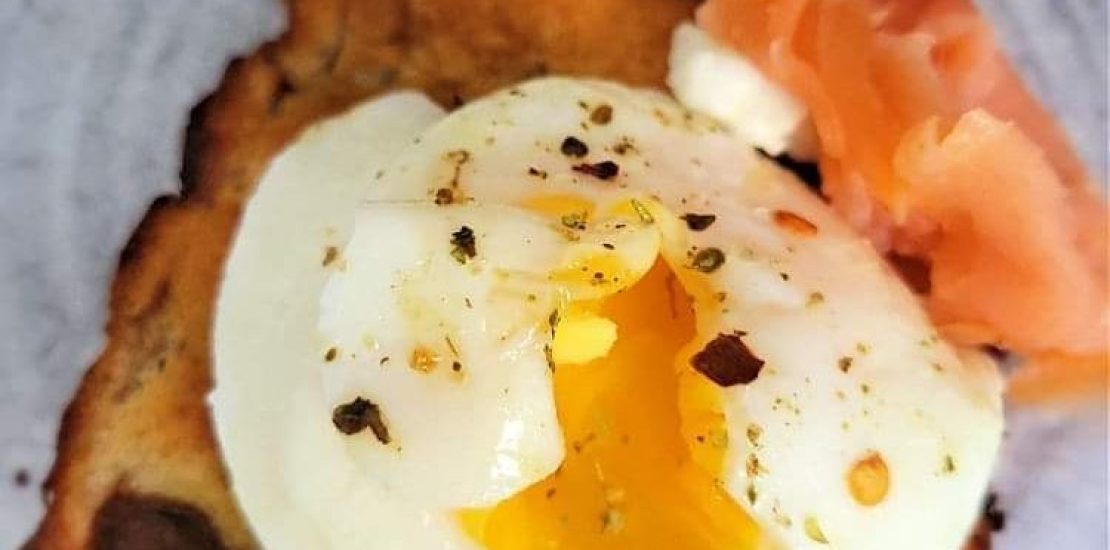 AIR FRYER POACHED EGGS