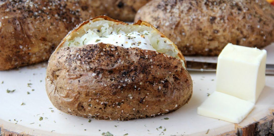 Easy Air Fryer Baked Potatoes