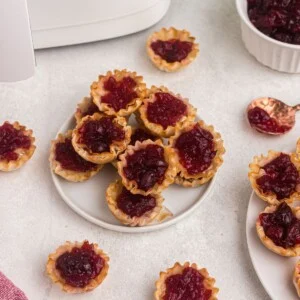 Air Fryer Cranberry Brie Bites