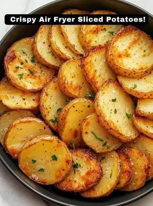  Crispy Air Fryer Sliced Potatoes